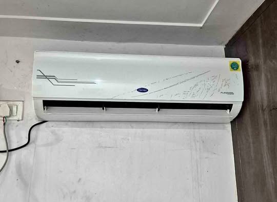 Carrier 1.5 Ton 3 Star AC