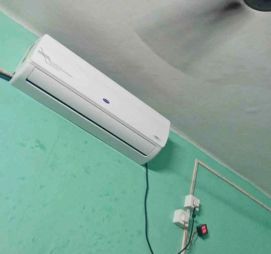 Carrier 2 Ton 3 Star AC 